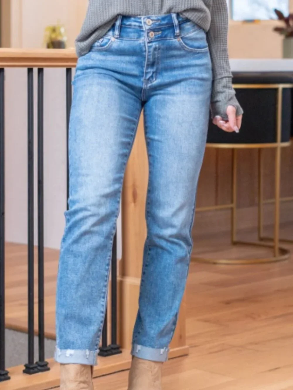 NWT KanCan Kianna High Rise Slim Straight Jeans 13/30 Medium Wash Cuffed Hem